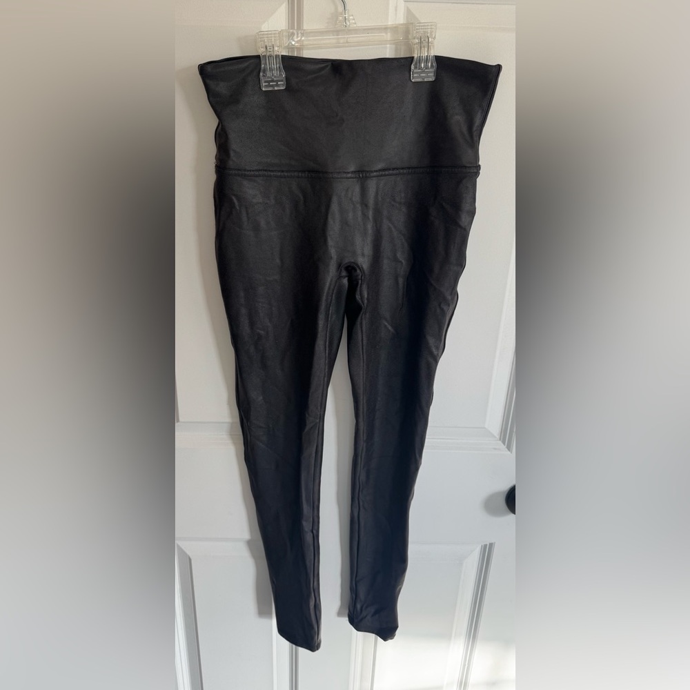 SPANX Black Leggings Faux Leather (Large)